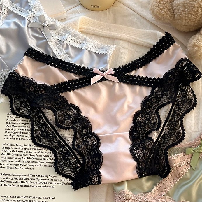 🎀Size M-L🎀 กางเกงชั้นในผู้หญิง ลูกไม้เซ็กซี่ ประดับโบว์ ผ้าบางเบา เอวต่ำ ระบายอากาศได้ดี สวมใส่สบาย เหมาะกับผู้หญิง